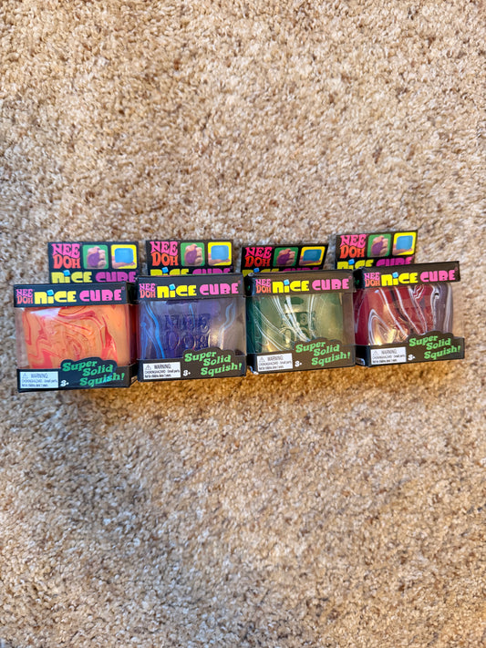Tye dye cube